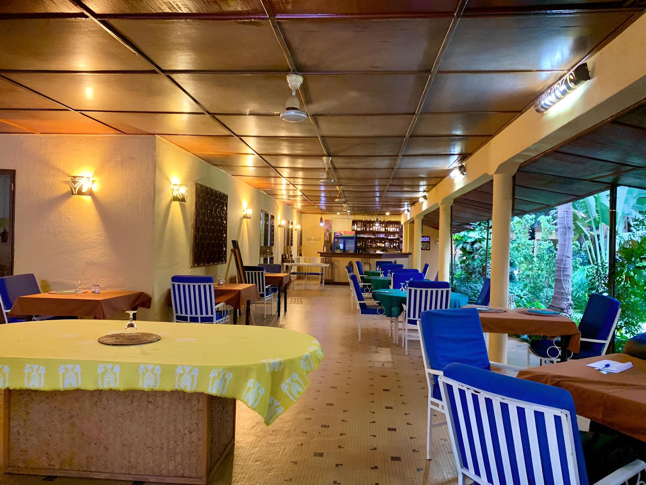 Hôtel Les 2 Palmiers